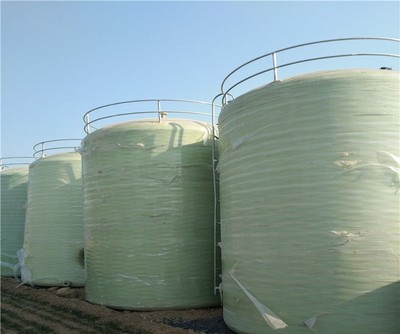 天成直銷二手玻璃鋼儲(chǔ)罐 玻璃鋼立式儲(chǔ)罐 臥式儲(chǔ)罐等多種規(guī)格