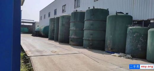 二手立式玻璃鋼罐 20余臺10立方-80立方鹽酸儲罐 9成新1到3年(山東濟寧)