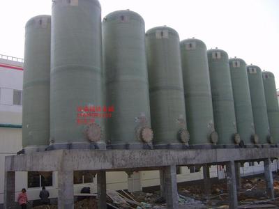 南京紅復(fù)玻璃鋼儲(chǔ)罐 油罐與硫酸罐的專(zhuān)業(yè)解決方案